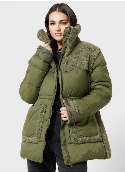 Buy Pocket Detail Puffer Jacket in UAE