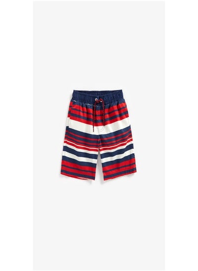 اشتري Striped Board Shorts في الامارات