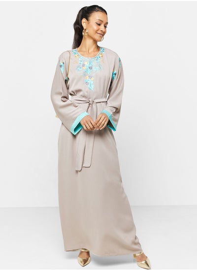 اشتري Embroidered Belted Jalabiya في الامارات