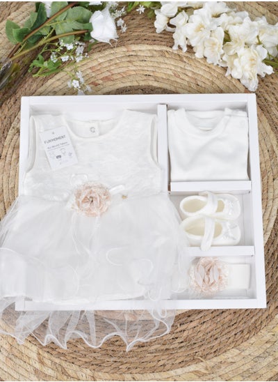 Buy Newborn Dress with Gift Box 4 Pieces in Saudi Arabia