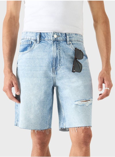 اشتري Ripped Detail Shorts في الامارات