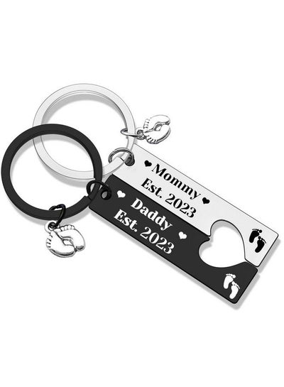 Buy Pregnancy Announcement Gifts New Mom Gifts New Dad Gifts Keychain Set Daddy And Mommy Est 2023 Baby Announcement Gift Soon To Be Mom Dad Gifts First Time Mom/Dad Gifts New Parents Gifts Jewelry in Saudi Arabia