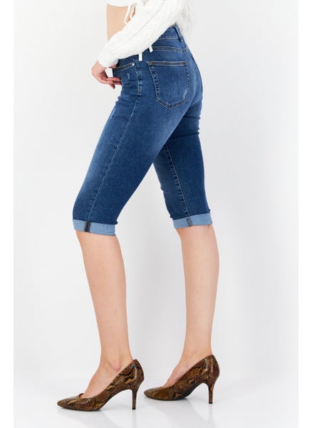 اشتري Women Regular Fit Washed Capri Denim, Blue في الامارات