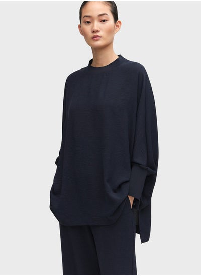 Buy Round Neck Sweatshirt in Saudi Arabia