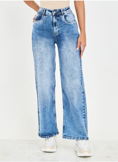 Buy Acid Wash Straight Fit Ankle Length Denim Jeans in Saudi Arabia