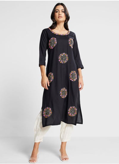 Buy Embroidered Floral Kurti in UAE