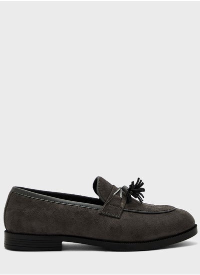 اشتري Faux Suede Tassel Casual Slip Ons في الامارات