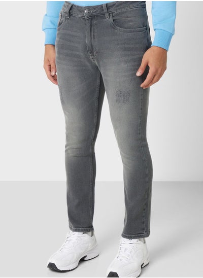 Buy Slim Fit Washed Jeans in Saudi Arabia