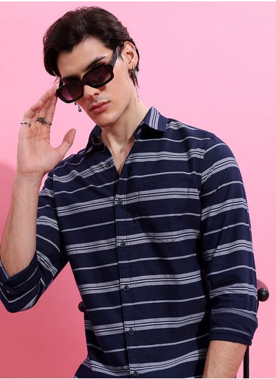 اشتري Stripe Print Slim Collar Casual Shirt في السعودية