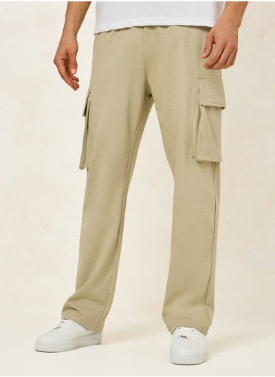 اشتري Oversized Straight Leg Joggers with Cargo Pockets في السعودية