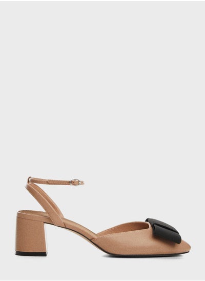 اشتري Megan1 Sandals في الامارات