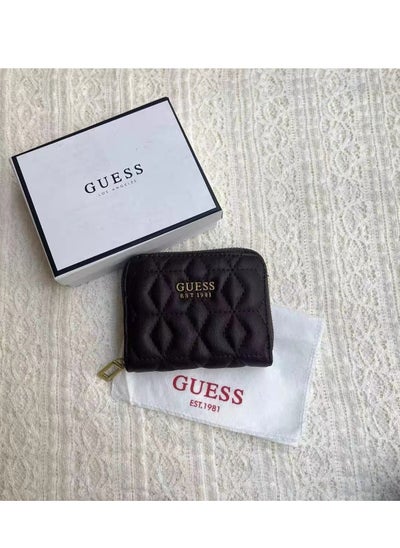 اشتري محفظة صغيرة بتصميم مبطن من Guess Elenia بلون الشوكولاتة في السعودية