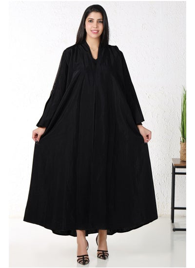 Buy Black abaya decorated with white threads in Saudi Arabia