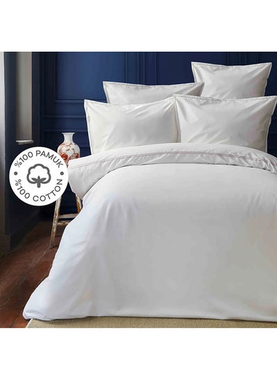 Buy Nautica Home Northern Off White Red Percale Double Duvet Cover Set in UAE