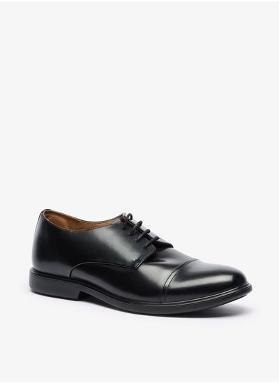 اشتري Men Solid Derby Shoes with Lace-Up Closure في الامارات