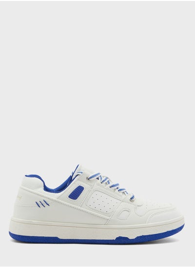 اشتري Spanning For Seventy Five Court Sneakers في الامارات