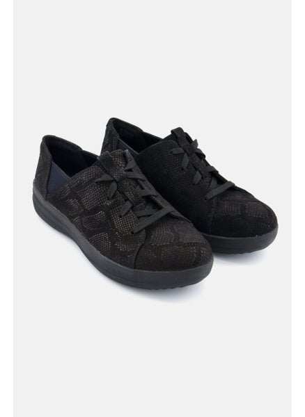 اشتري Women Snakeskin Lace up Casual Shoes, Black في الامارات