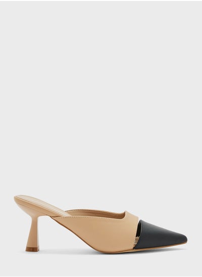 اشتري Pointed Toe Mid Heel Pumps في الامارات