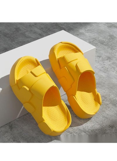 اشتري New Fashion Square Thick Sole Casual Non-Slip Slippers في الامارات