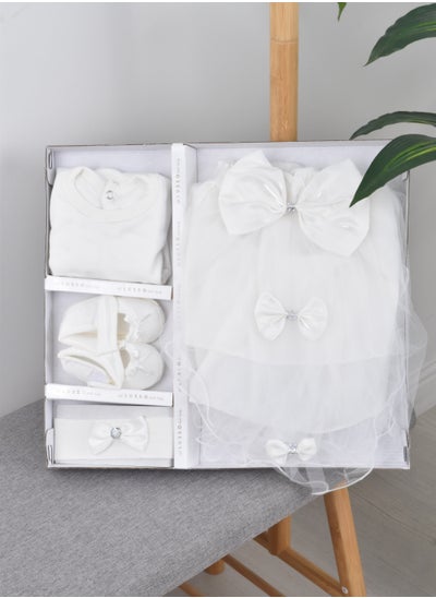 اشتري 4-Piece Baby Dress Gift Set في السعودية