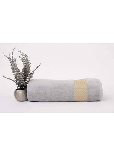 اشتري ARROW JACQUARD TOWELS - 500 GSM - 100% Cotton Terry - Jacquard Border- 1 Bath Sheet 85X160 cm- Luxury Touch - Extra Absorbent-Silver في الامارات