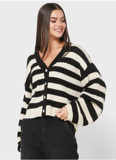 اشتري V-Neck Knitted Cardigan في الامارات