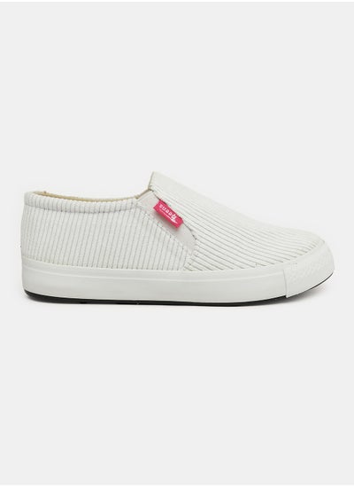 Buy Fashionable Slip Ons in Egypt