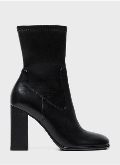 اشتري Veleta Ankle Boots في الامارات