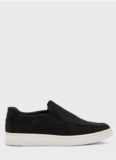 Buy Casual Slip Ons in Saudi Arabia