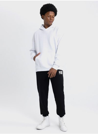 Buy Standard Fit Nba Licensed Thick Sweatshirt Fabric in UAE