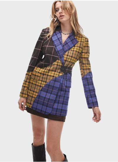 Buy Tailored Button Detail Blazer in UAE