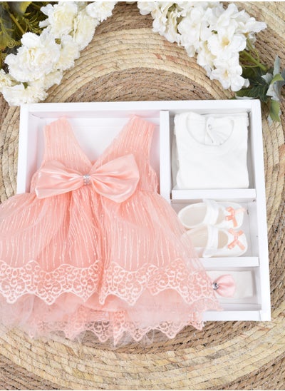 Buy Newborn Dress with Gift Box 4 Pieces in Saudi Arabia