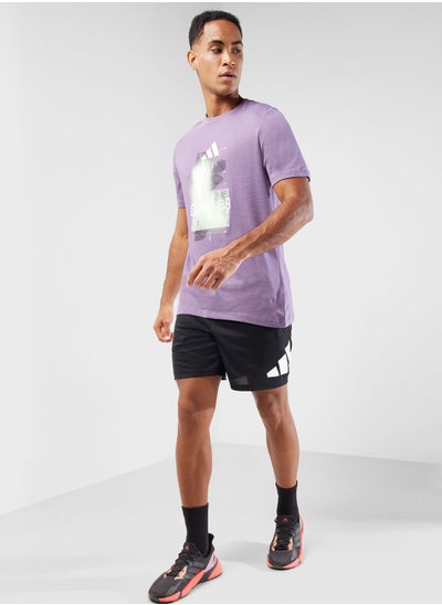 اشتري Train Essential Logo Shorts في الامارات