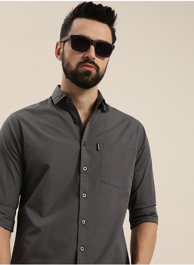 اشتري Solid Collared Pocket Detail Shirt في السعودية