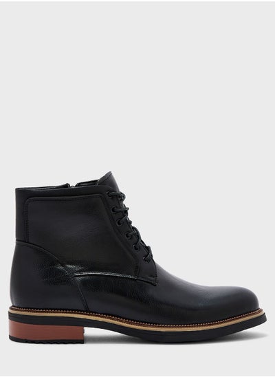 اشتري Casual Welted Boots في السعودية