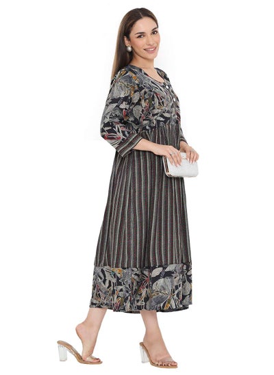 اشتري STYLISH PRINTED SHORT FRONT STYLED BUTTON ARABIC KAFTAN JALABIYA DRESS في السعودية