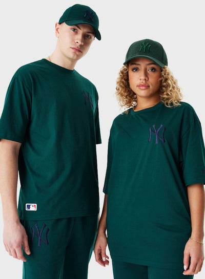 Buy New York Yankees Oversized T-Shirt in Saudi Arabia