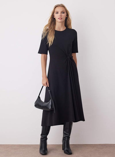 Black Thick Fabric Three Quarter Sleeve Twist Detail ALine/ALine Open  Straight Midi Knitted Dress price in Egypt | Noon Egypt | kanbkam