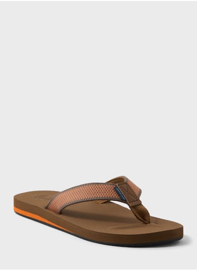 اشتري Striped Thong Flip Flop في الامارات