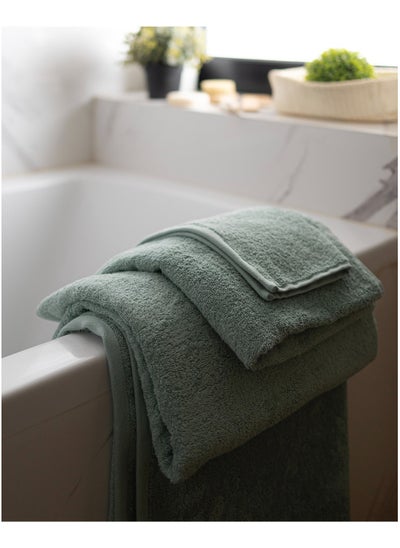 Buy plain towel set of 3 luxury towels (30x30)(50x100)(70x140) face,hand,bath towels 100% cotton in Egypt