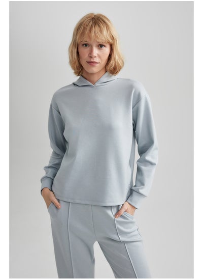 Buy Woman Standart Fit Hooded Long Sleeve Knitted Sweat Shirt in Egypt