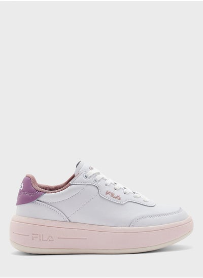 اشتري Premium Low Top Sneakers في الامارات