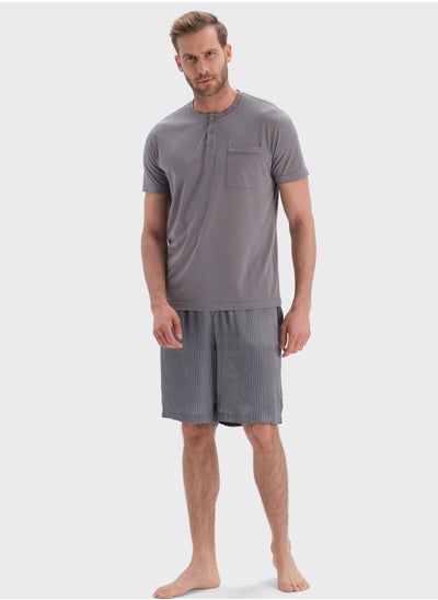 اشتري Nightwear T-Shirt & Trouser Set في الامارات