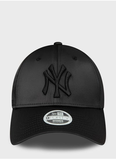 Buy 9Forty New York Yankees Cap in UAE