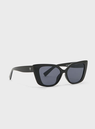 Buy Sue-Sustainable Sunglasses - Made Of 100% Recycled Materials in UAE