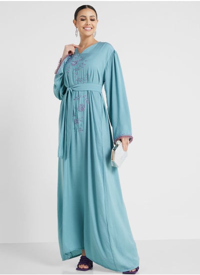 اشتري Embellished Belted Jalabiya في الامارات