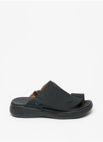 Buy Men's Textured Slip-On Arabic Sandals in Saudi Arabia