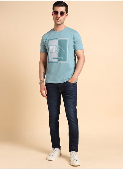 Buy Men's Solid Slim fit Round Neck T-Shirt in UAE