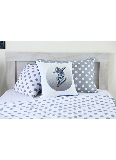 اشتري Gliding Astronaut Printed Filled Cushion   45x45Cm White في الامارات