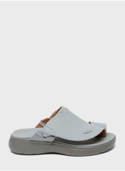 اشتري Casual Comfort Arabic Sandal في السعودية